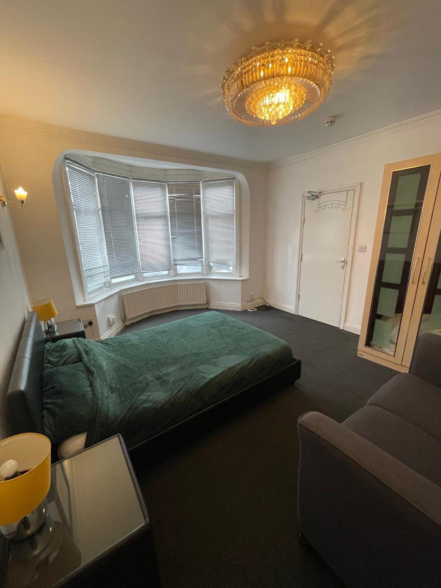 Cozy Private Rooms In Homestay Ilford Zewnętrze zdjęcie